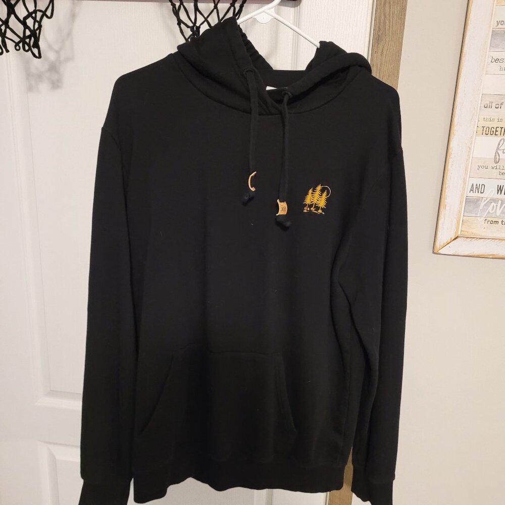 Tentree mens black hoodie size large, gold spruce